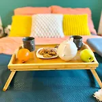 Comfortable Apart, Old Town, Free Parking, Hanging Bed, Wi-fi, Lift, Aircon,self Check-in 24h, Stare Miasto, Winda, Nowy Budynek, Garaz 0 Zl, Klima Daire Wroclaw
