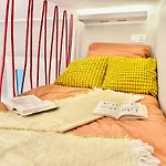 Daire Comfortable Apart, Old Town, Free Parking, Hanging Bed, Wi-fi, Lift, Aircon,self Check-in 24h, Stare Miasto, Winda, Nowy Budynek, Garaz 0 Zl, Klima Wroclaw