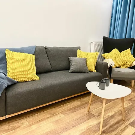 Comfortable Apart, Old Town, Free Parking, Hanging Bed, Wi-fi, Lift, Aircon,self Check-in 24h, Stare Miasto, Winda, Nowy Budynek, Garaz 0 Zl, Klima Daire Wroclaw