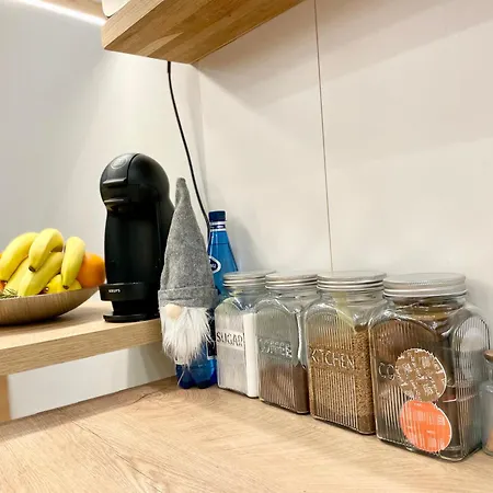 Lejlighed Comfortable Apart, Old Town, Free Parking, Hanging Bed, Wi-fi, Lift, Aircon,self Check-in 24h, Stare Miasto, Winda, Nowy Budynek, Garaz 0 Zl, Klima