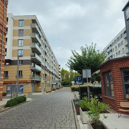 Comfortable Apart, Old Town, Free Parking, Hanging Bed, Wi-fi, Lift, Aircon,self Check-in 24h, Stare Miasto, Winda, Nowy Budynek, Garaz 0 Zl, Klima Lejlighed *